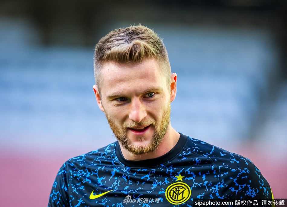 那不勒斯vs佛羅倫薩首發(fā)：德布勞內(nèi)霍伊倫先發(fā)，哲科德赫亞出戰(zhàn)