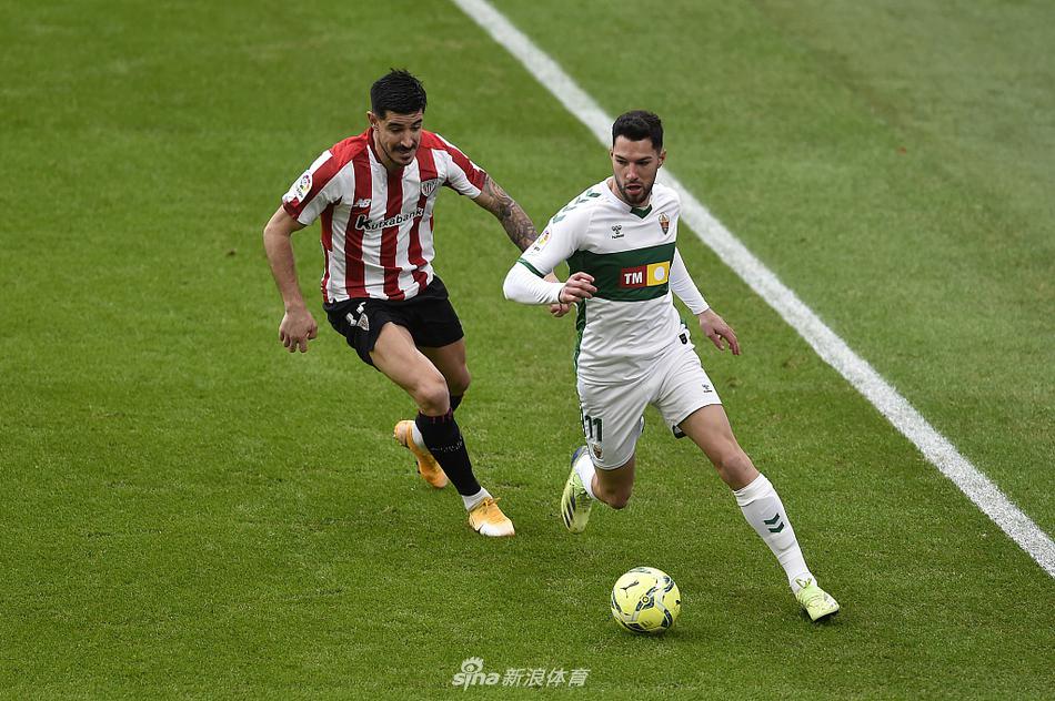 歐錦賽官推曬16強(qiáng)戰(zhàn)球員高光：東契奇42+10 字母37+10 波津34+19