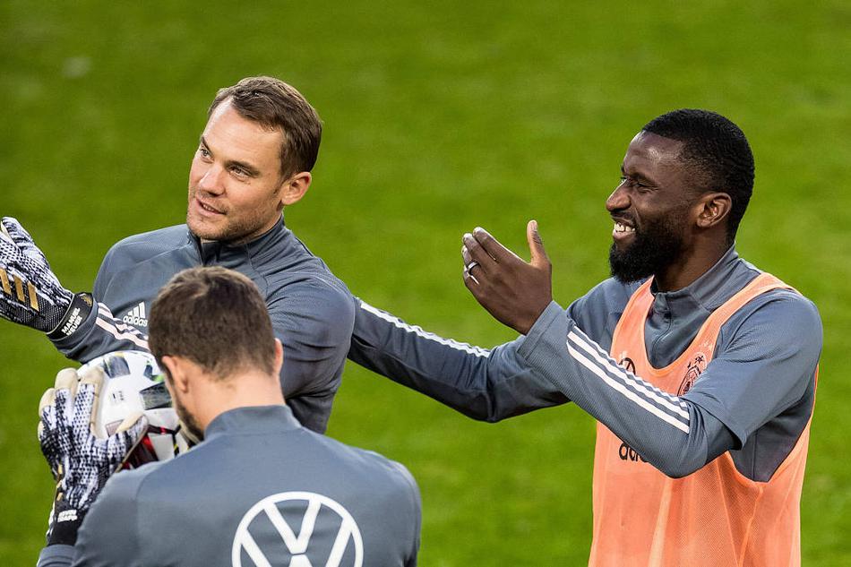 郵報：曼聯(lián)球迷計劃聯(lián)合俱樂部各球迷團體，團結(jié)對抗俱樂部決策