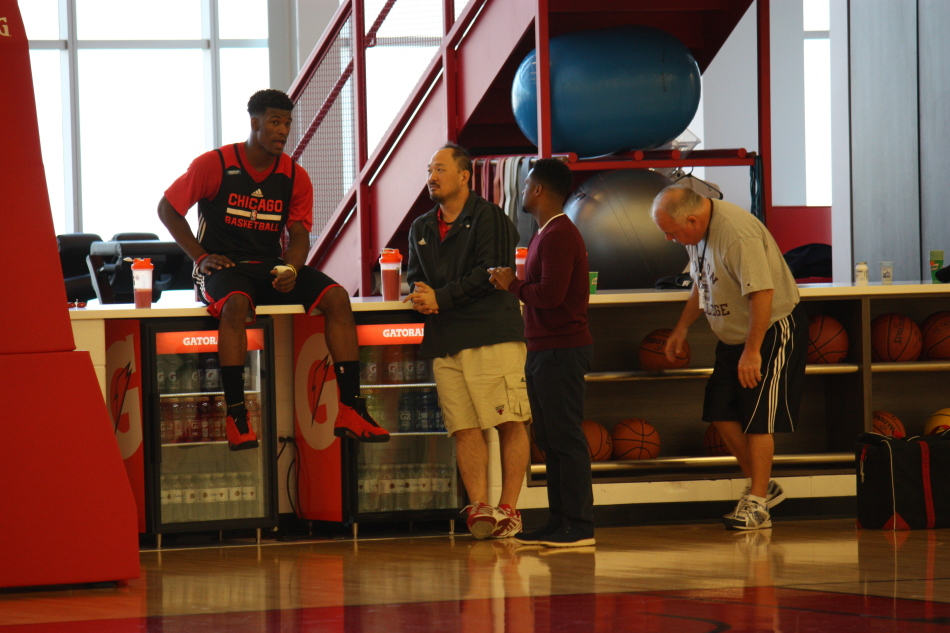 拒絕阿迪多年提前續(xù)約合同！杰倫