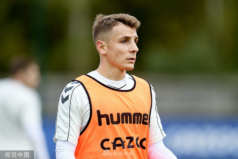 客戰(zhàn)太陽！是否計劃參加揭幕戰(zhàn)？威少：當然了