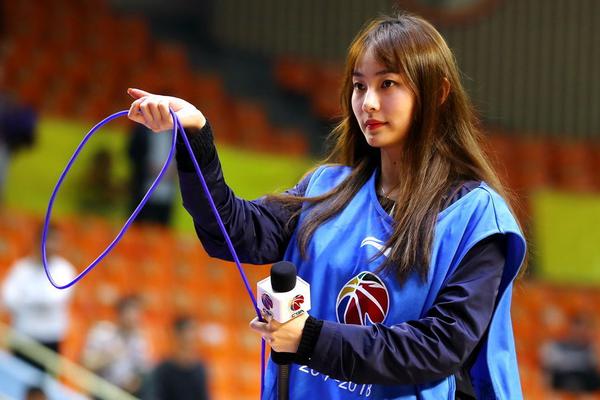 美記：若格萊姆斯在一年合同中放棄否決權(quán) 76人最高愿意給1900萬