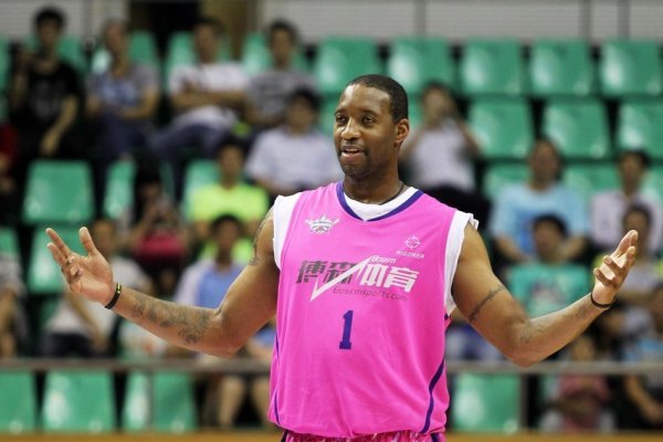 青島西海岸發(fā)布教師節(jié)活動(dòng)：可憑教師資格證領(lǐng)取本輪賽事球票1張