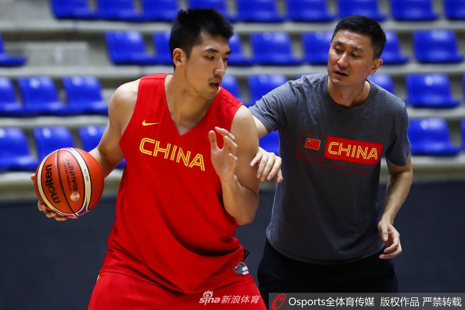 你看我搭理你嗎??瓜帥無奈臉拒談庫薩諾夫：沒官宣，啥都不知道