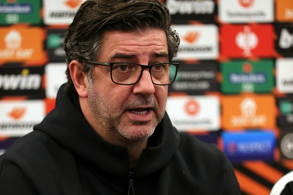 狀態(tài)不佳！布倫森、唐斯半場16中5得到14分，兩人共6次失誤