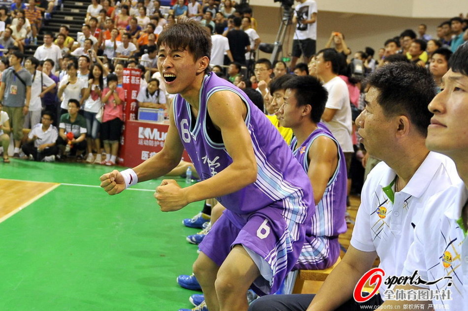 意甲積分榜：那不勒斯尤文3連勝9分前二！國米2連敗掉出前10