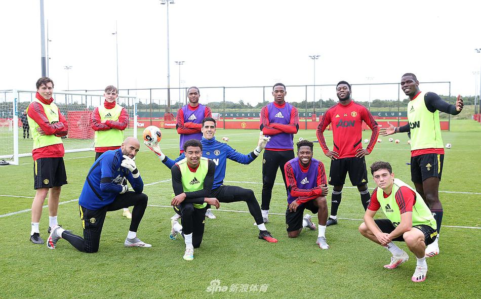 魯尼：迪亞洛給利物浦制造了很多麻煩；范戴克仍未找回狀態(tài)