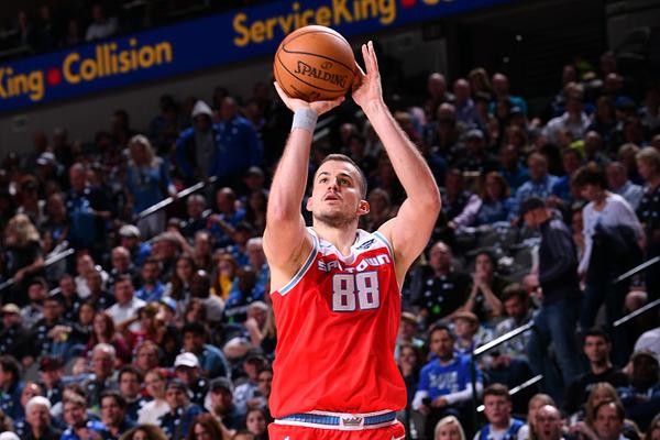 隊報：巴黎的金球獎出席計劃已被打亂，出席人數(shù)從60降到40