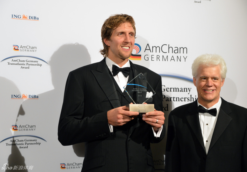 打法變了！尼克斯主場戰(zhàn)騎士上半場未結束 布朗已使用11人輪換