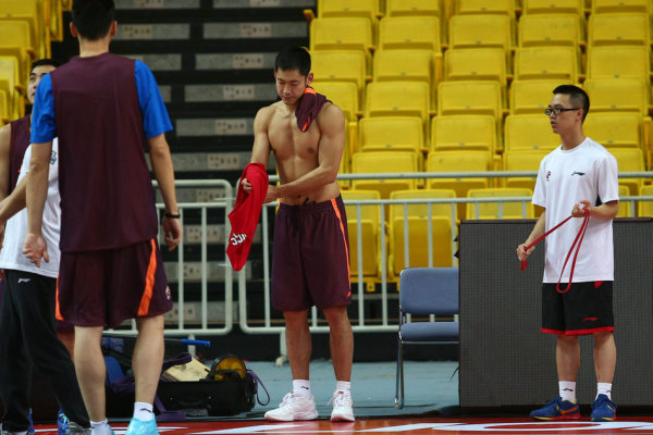 薩拉赫助攻，赫拉芬貝赫撩射破門，利物浦1