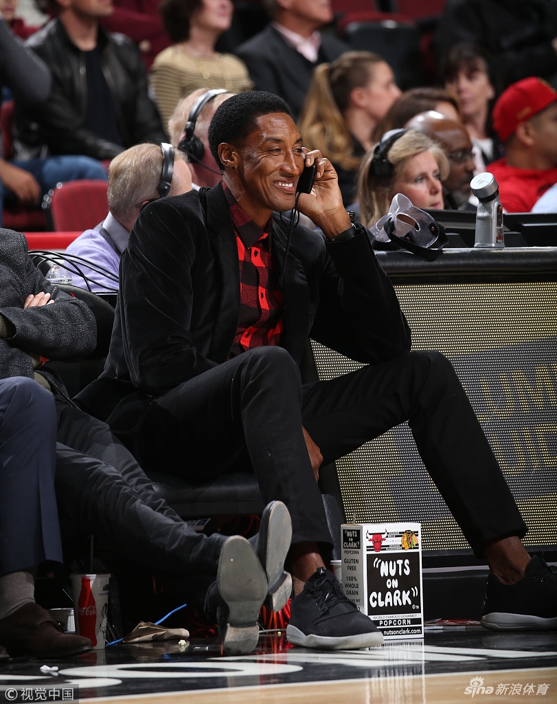 克洛普：瓜帥還能抽出時間去打高爾夫，所以他是天才我不是