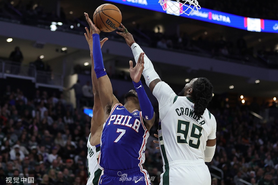 德佩以51粒國家隊進球超越范佩西，成為荷蘭隊史射手王??