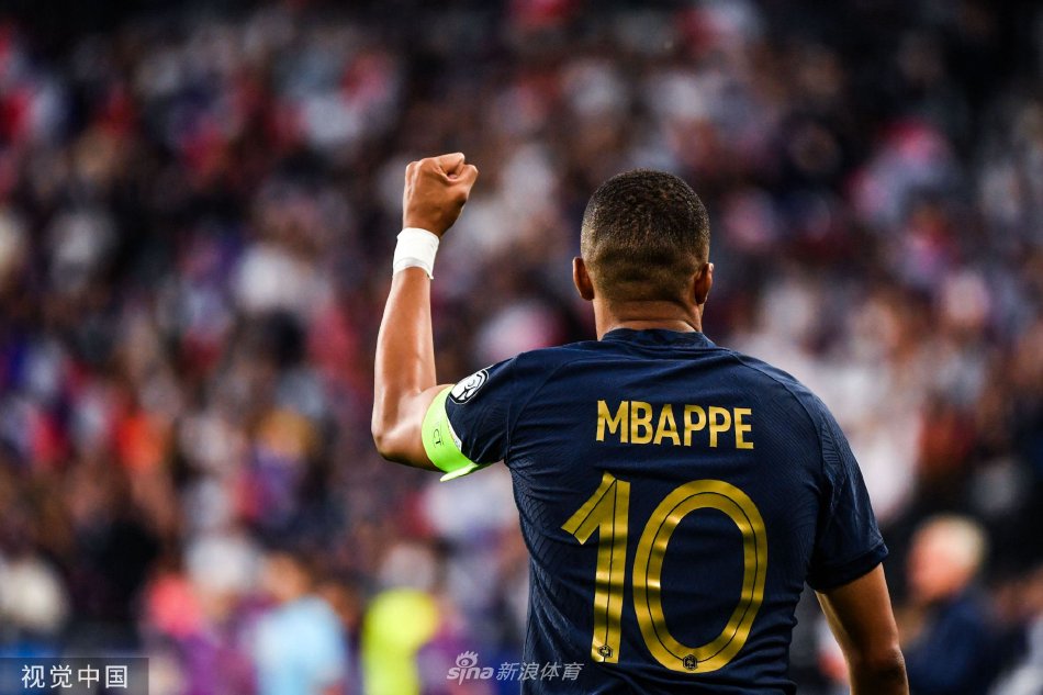 39歲的水爺！拉莫斯曬無敵健美身材，腹肌線條分明&全身健碩無比