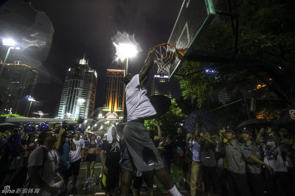 夸張！維拉對(duì)杜蘭要價(jià)1億歐，球員現(xiàn)身價(jià)4000萬&利雅得勝利仍有意