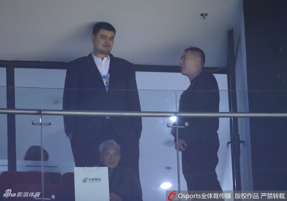 約基奇：保持強硬去試探裁判的吹罰尺度 這就是我們訓(xùn)練的重點