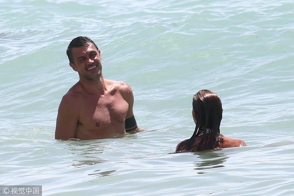 華子24歲前已經(jīng)拿到19次40+得分！排名現(xiàn)役第一 第二名才9次