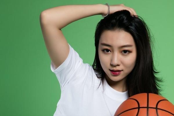 太可愛??加納喬曬新寵物狗辛巴，但兒子恩佐似乎被嚇哭了??