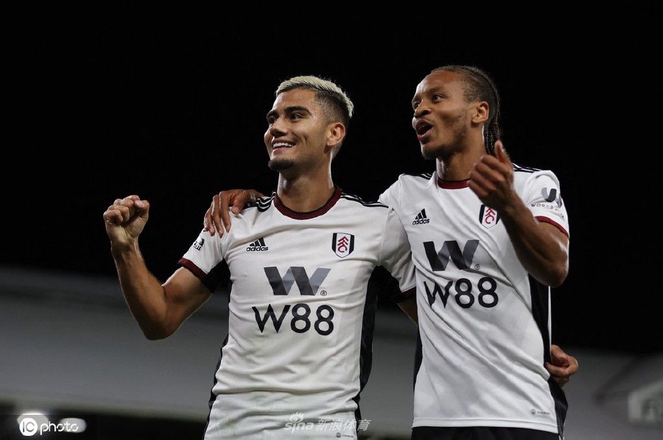 斯基拉：雷吉隆接近自由轉(zhuǎn)會邁阿密國際，后者已準(zhǔn)備3年合同