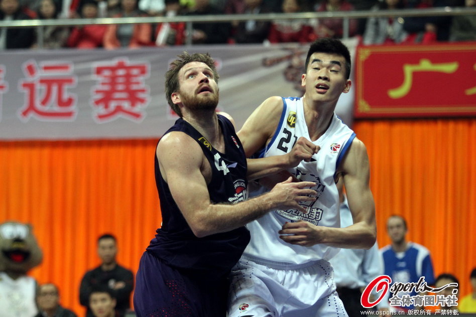 盡力了！庫珀12中7&5記三分球空砍21分4板1助