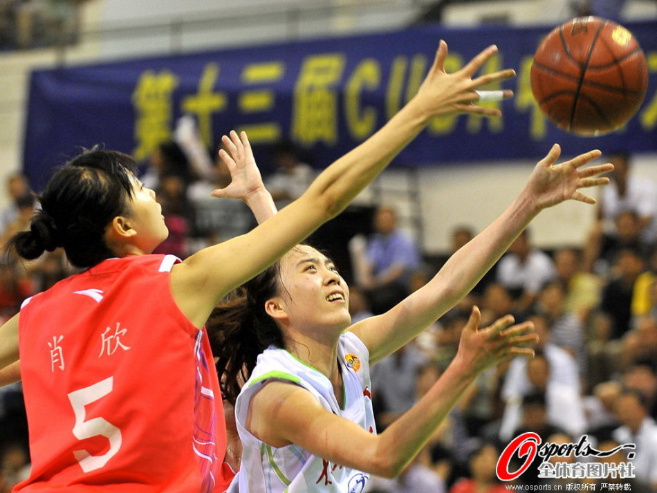 姆巴佩單刀挑射直接還給門將，失良機后一臉懊惱beltalowda                                                                2025
