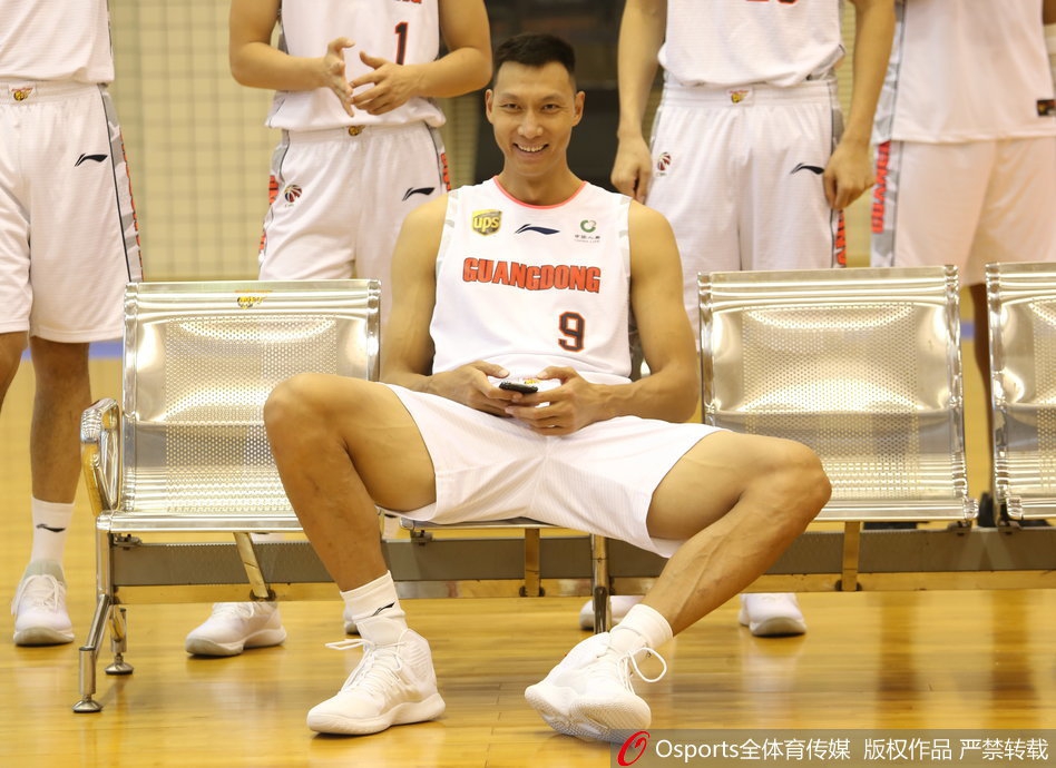 迪馬：斯庫菲特抵達那不勒斯&卡普里萊抵達卡利亞里，體檢后簽約