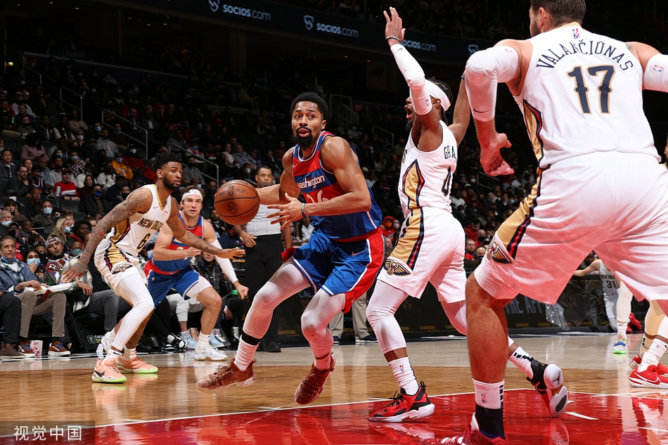 裁判評議：參考國際足聯(lián)專家意見，裁判漏判廣州豹卡洛斯紅牌