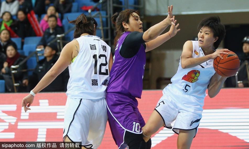 [流言板]尼克斯今年夏天曾希望從熱火交易得到吉米