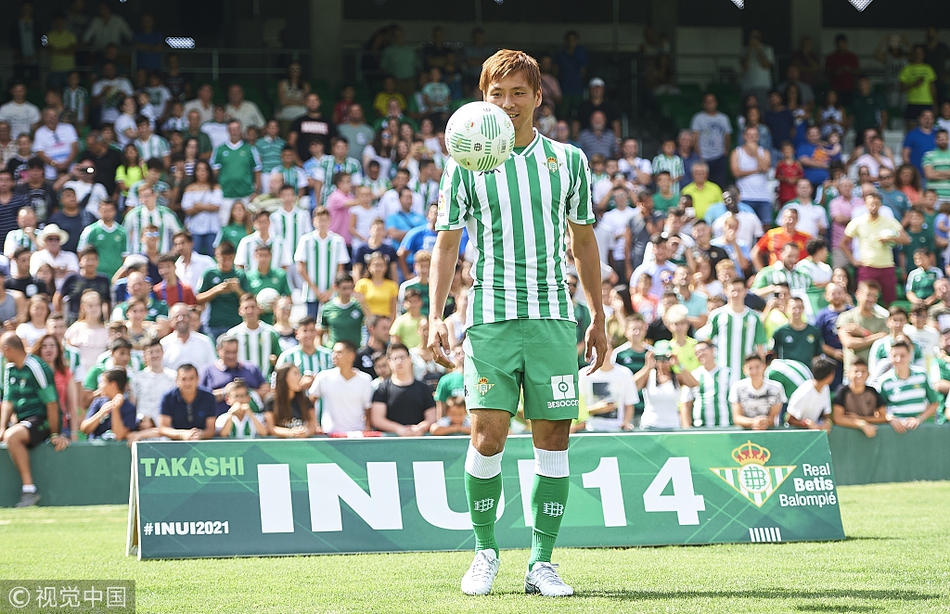 官方：堂安律當(dāng)選法蘭克福8月隊內(nèi)最佳，3場比賽貢獻(xiàn)4球1助