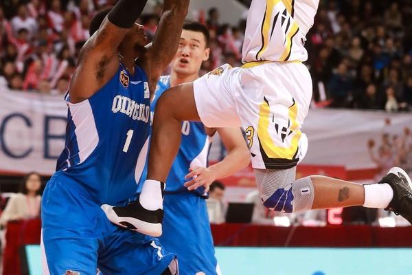 特羅薩德社媒：人人都愛漂亮的定位球，是吧？