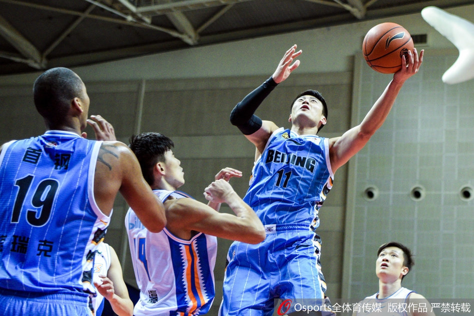 半場戰(zhàn)報：利物浦2