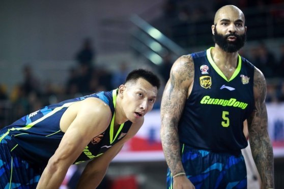 戰(zhàn)力如何？美記曬國王陣容：施羅德首發(fā) 威少蒙克引領(lǐng)替補席