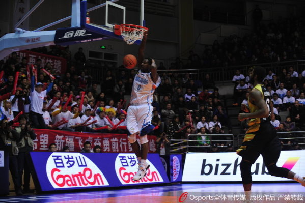 隊記：健康的火箭緊追掘金 范喬丹傷后有KD在依然能過季后賽首輪