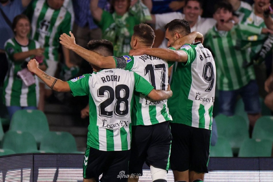 地下城堡3外傳新月郡腹地怎么走