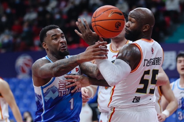 英超第5輪精準(zhǔn)傳中榜：烏戈-布埃諾5次居首，哈特曼4次第二數(shù)說足球                                                                202
