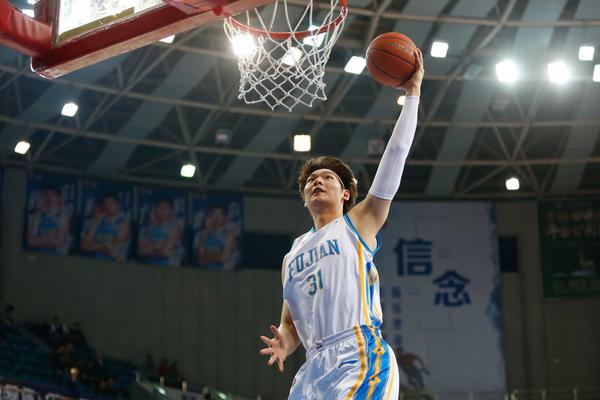 基維：有薩利巴加布我踢不上主力，塔帥完全理解我所以放我走