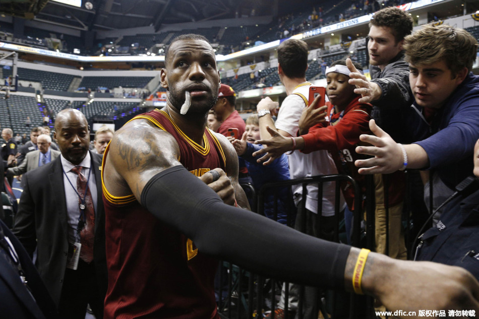 吉滕斯：在英格蘭U21會和隊友玩UNO等卡牌游戲 想在U21歐洲杯贏球