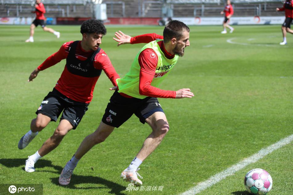 穆勒斬獲美職聯(lián)首球！拜仁社媒@美職聯(lián)：歡迎來到穆勒時(shí)代