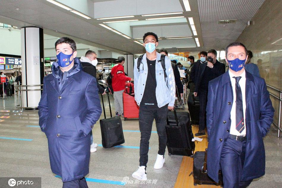 霍伊倫：丁丁助攻我歐冠雙響完全不在我2025年的預(yù)期清單里