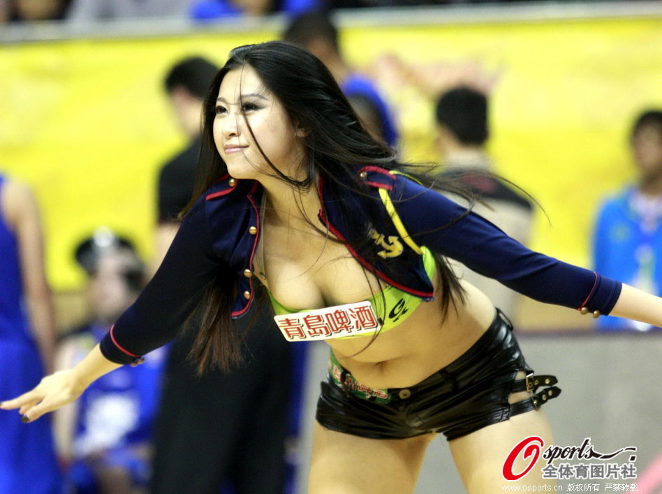 【直播信號】09月17日 全國女子籃球錦標賽小組賽 四川女籃vs石家莊女籃 全場錄像回放 【開賽時間】2025年9月17日(星期三) 17:00【賽事分類】中女錦直播 【對陣雙方】四川女籃VS河北女籃