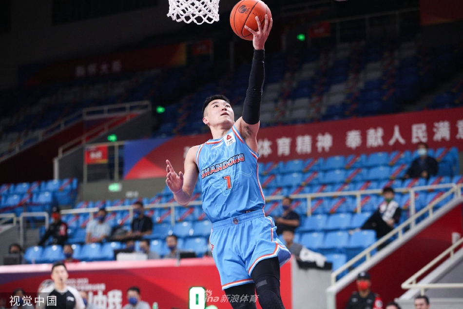 這防守...巴黎再丟一球，潘尼切利梅開二度，斯特拉斯堡3