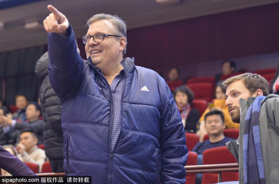 奧利塞本場數(shù)據(jù)：1粒進球，2次助攻，4次關(guān)鍵傳球，評分8.7分