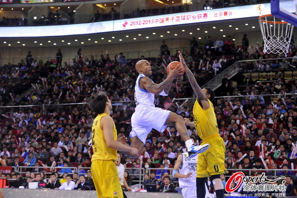 意媒：尤文有意免簽利雅得新月中場米林科維奇，球員合同明夏到期