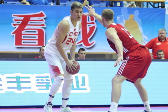 布克：我與狄龍相互尊重 我和隊友都歡迎他的到來