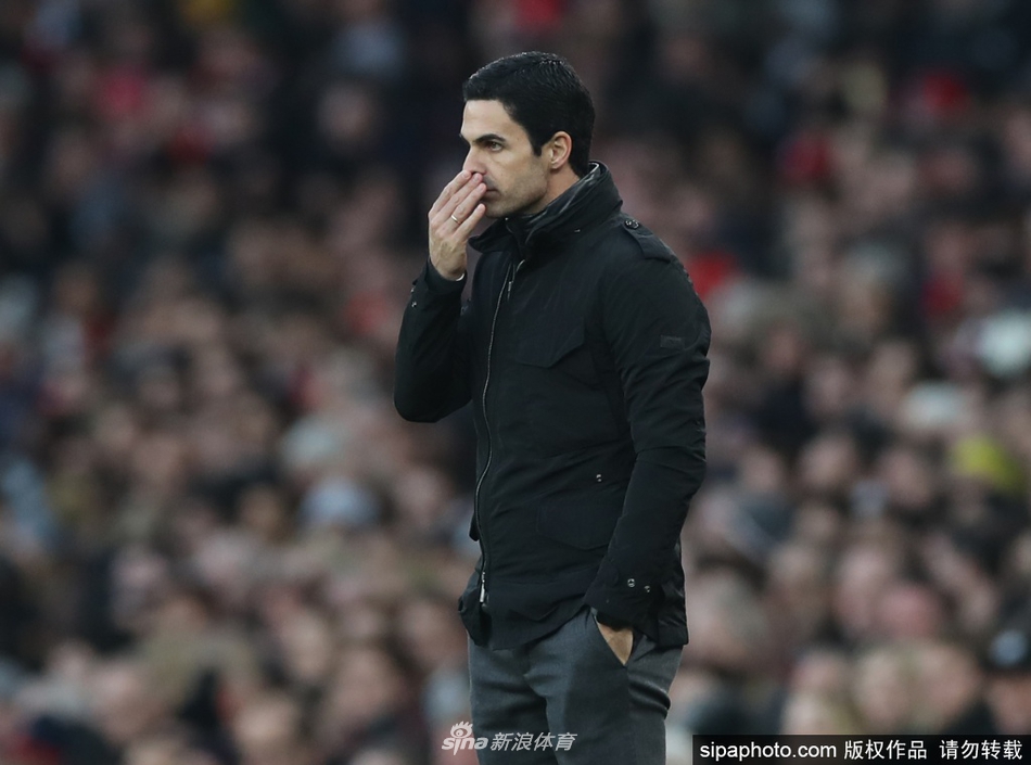 成都蓉城100天不敗！錯失登頂良機，勝2輪少1分，費利佩壓哨絕平