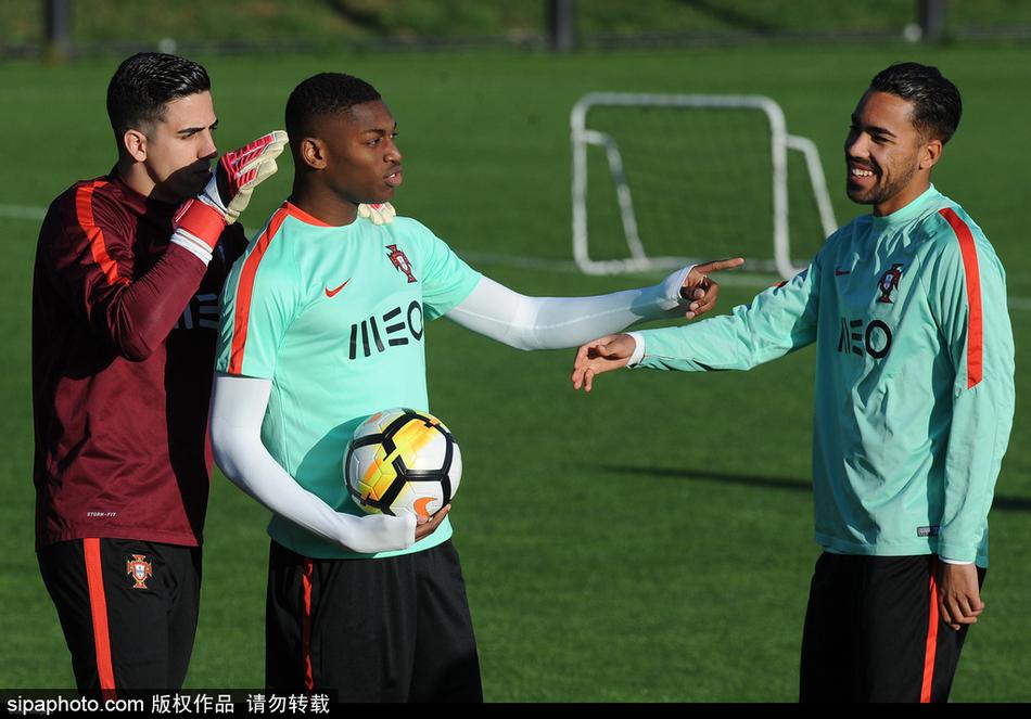 逃離鴨科夫前中期賺錢思路推薦 經(jīng)濟系統(tǒng)講解