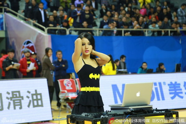 就逆轉(zhuǎn)了！籃網(wǎng)末節(jié)單節(jié)30