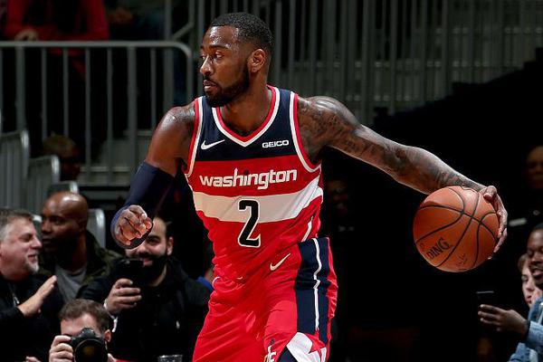 [流言板]突然起勢！濃眉接球三分也進，湖人5記三分轟出21