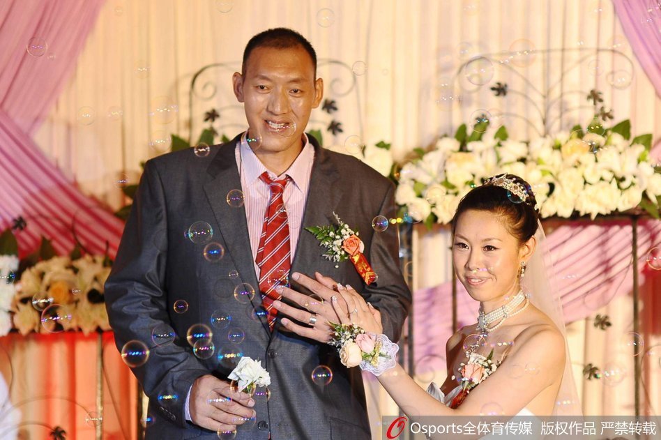 狠人！記者：孔塞桑因不滿表現(xiàn)一拳打壞電視 米蘭帶的藥幾乎用完