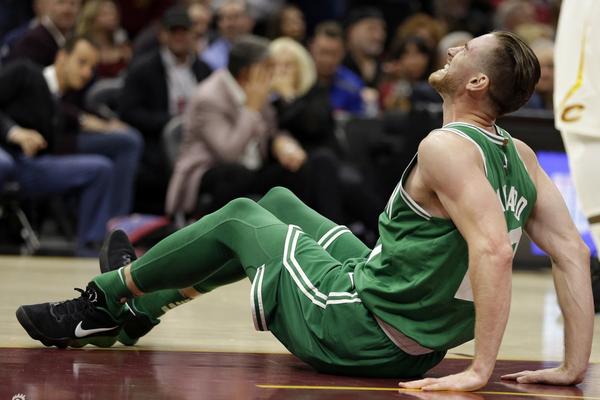 01月19日 NBA常規(guī)賽 76人vs步行者 全場錄像回放