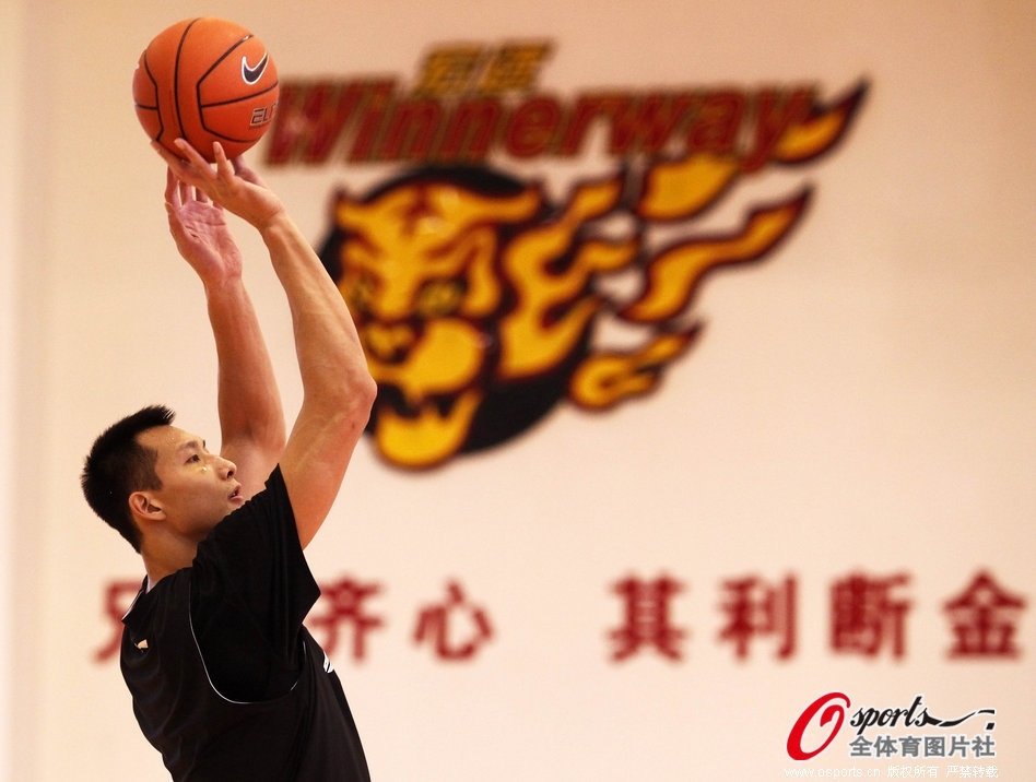 周三競彩籃球焦點：東決預(yù)演 騎士激戰(zhàn)尼克斯